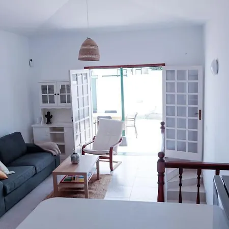 Feriehus Acogedora Casa En En Tranquila Urbanizacion