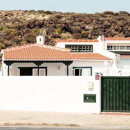 Feriehus Acogedora Casa En En Tranquila Urbanizacion *