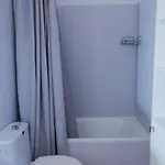 Acogedora Casa En En Tranquila Urbanizacion Nyaraló