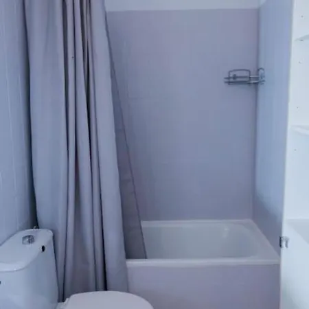 Acogedora Casa En Abades En Tranquila Urbanizacion Holiday home